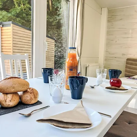 Tiny Haus Vierseenblick Nummer 3 By Interhome Сasa de vacaciones *